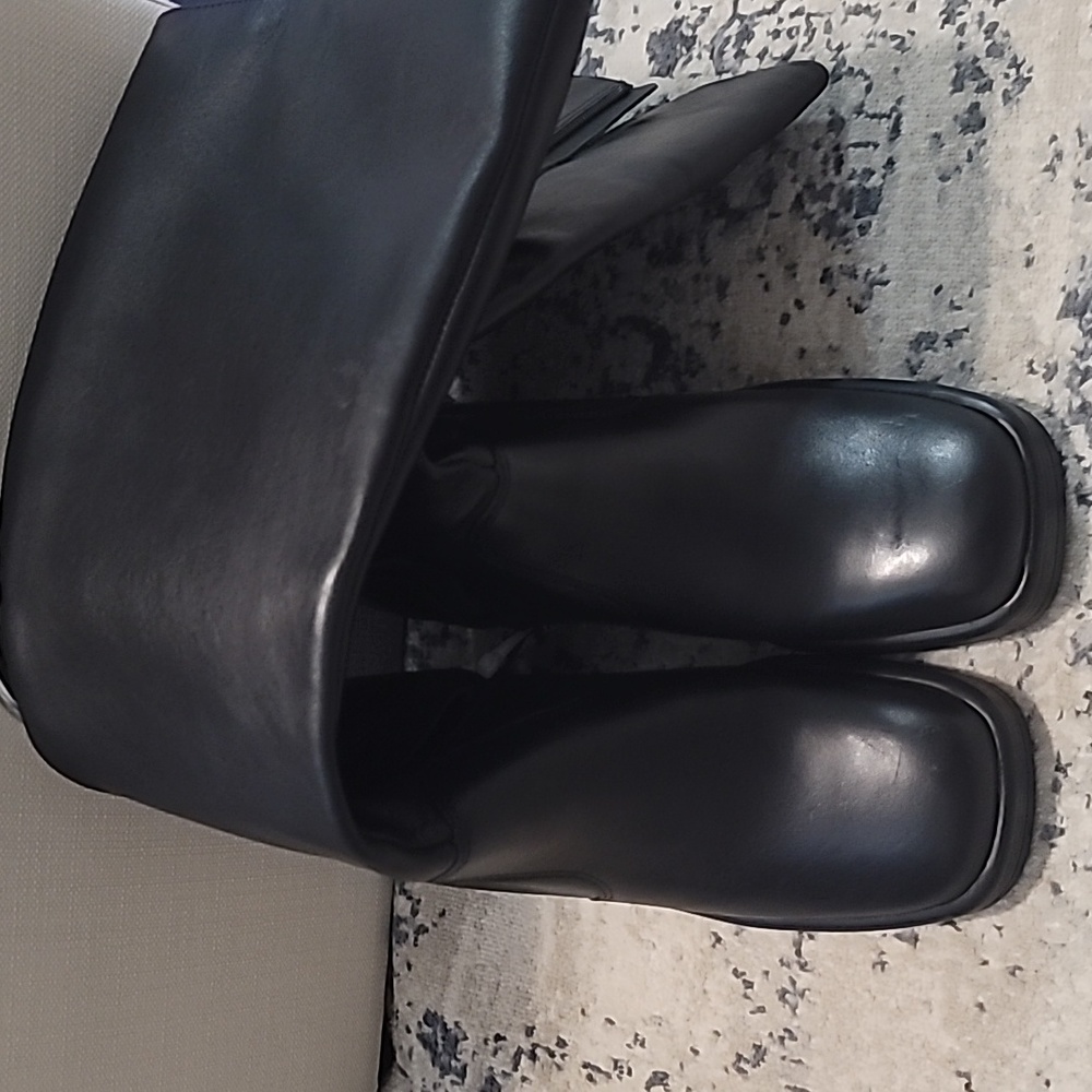 Steve Madden Black Platform Boots